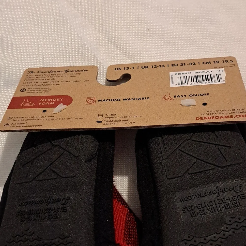 Dearfoams Kids Red and Black 
